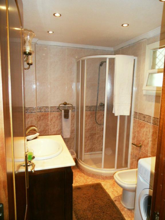 Apartamento Benalmadena Costa Daire Oda fotoğraf